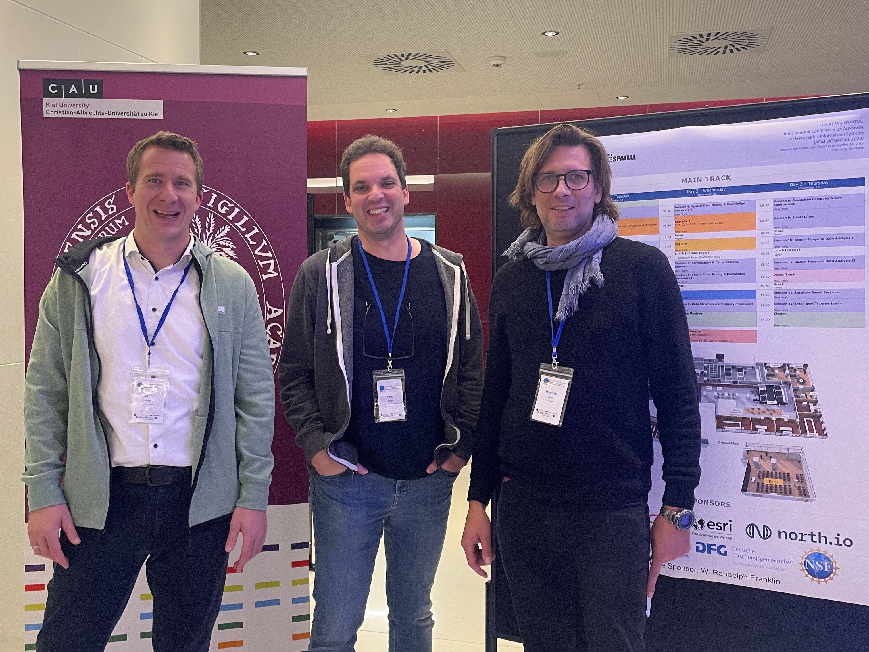 Jann Wendt, CEO north.io, with Prof. Peer Kroeger & Prof. Matthias Renz both from Kiel University  and chairs at SIGSPATIAL 2023 