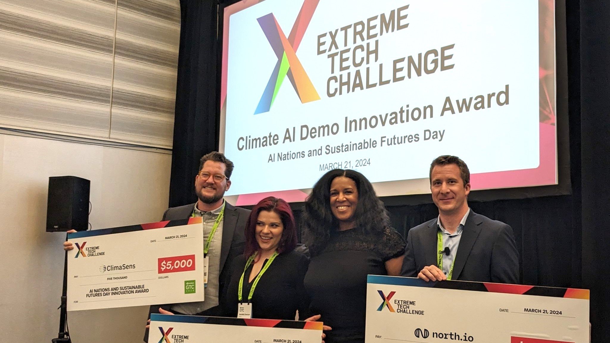 north.io gewinnt den Extreme Tech Challenge Award auf der NVIDIA GTC AI Konferenz 2024. Jann Wendt nimmt den Preis neben BUG Mars und ClimaSens entgegen.